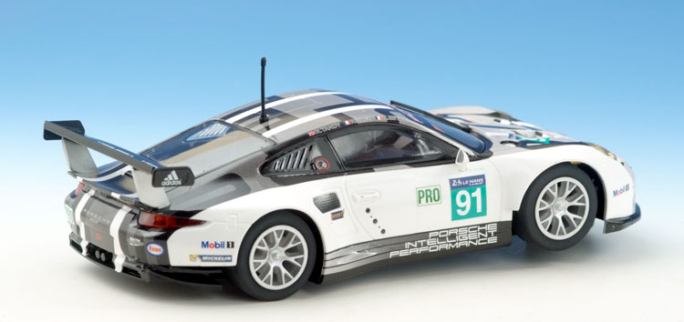 SCALEXTRIC Sport Porsche 911 RSR  LeMans 2016